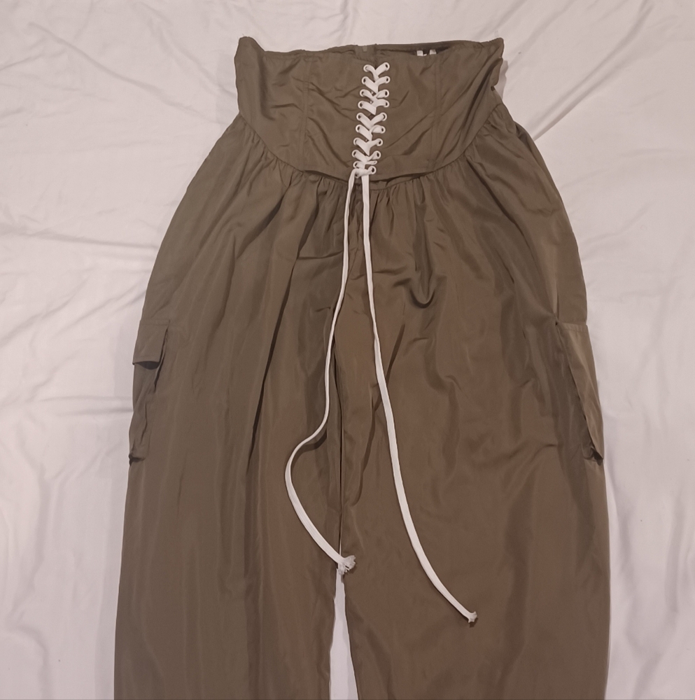 Women Green Pants